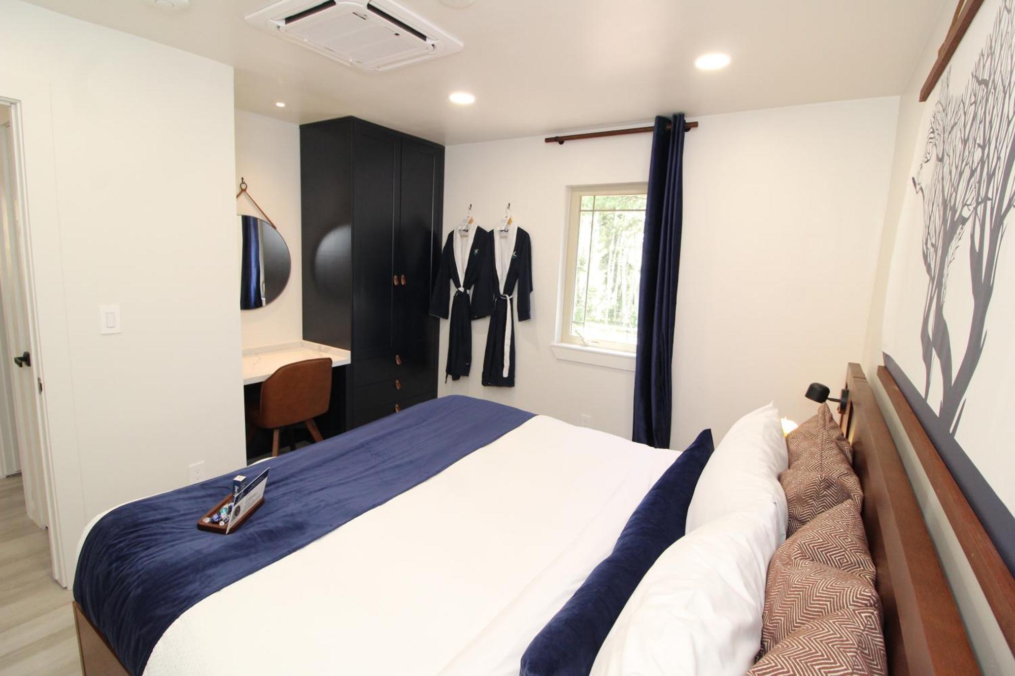 Aspen Springs Angel Fire Aparthotel Room photo