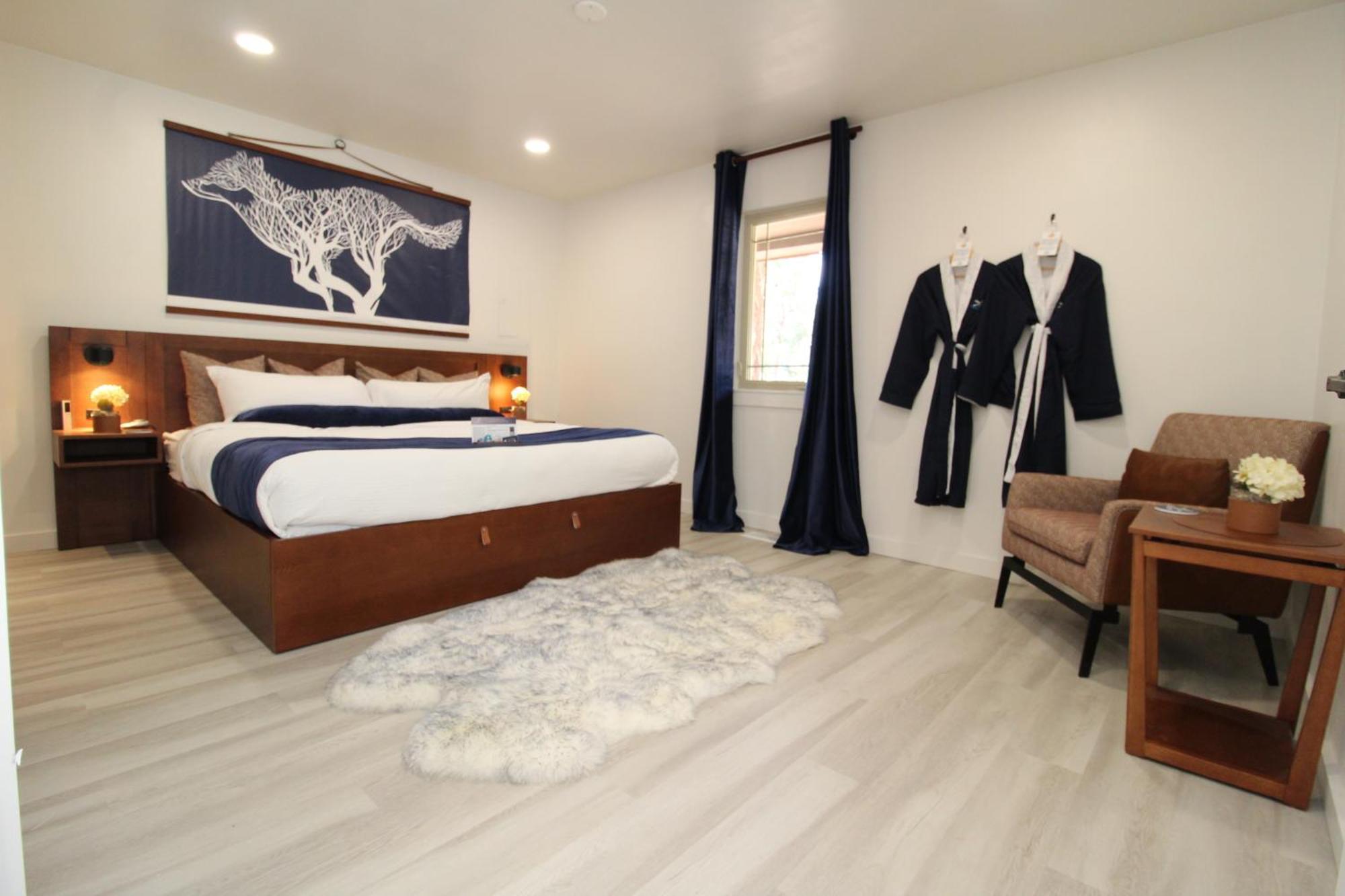 Aspen Springs Angel Fire Aparthotel Room photo